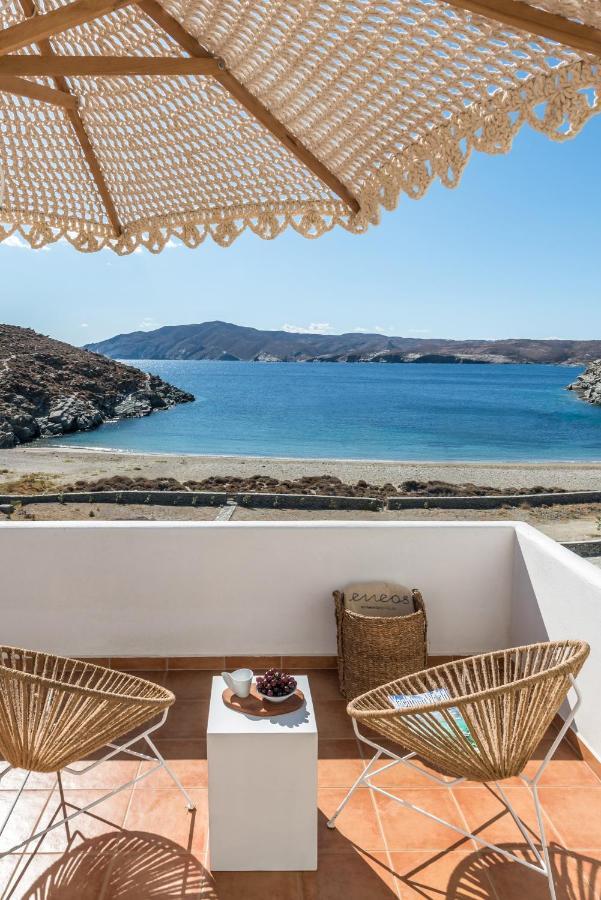 Eneos Kythnos Beach Villas-Executive And Premium Villas Екстер'єр фото